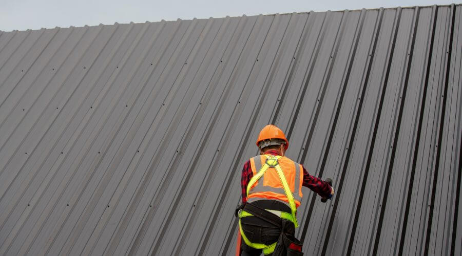 Professional metal roof installation services in Naval Air Station Jrb, TX